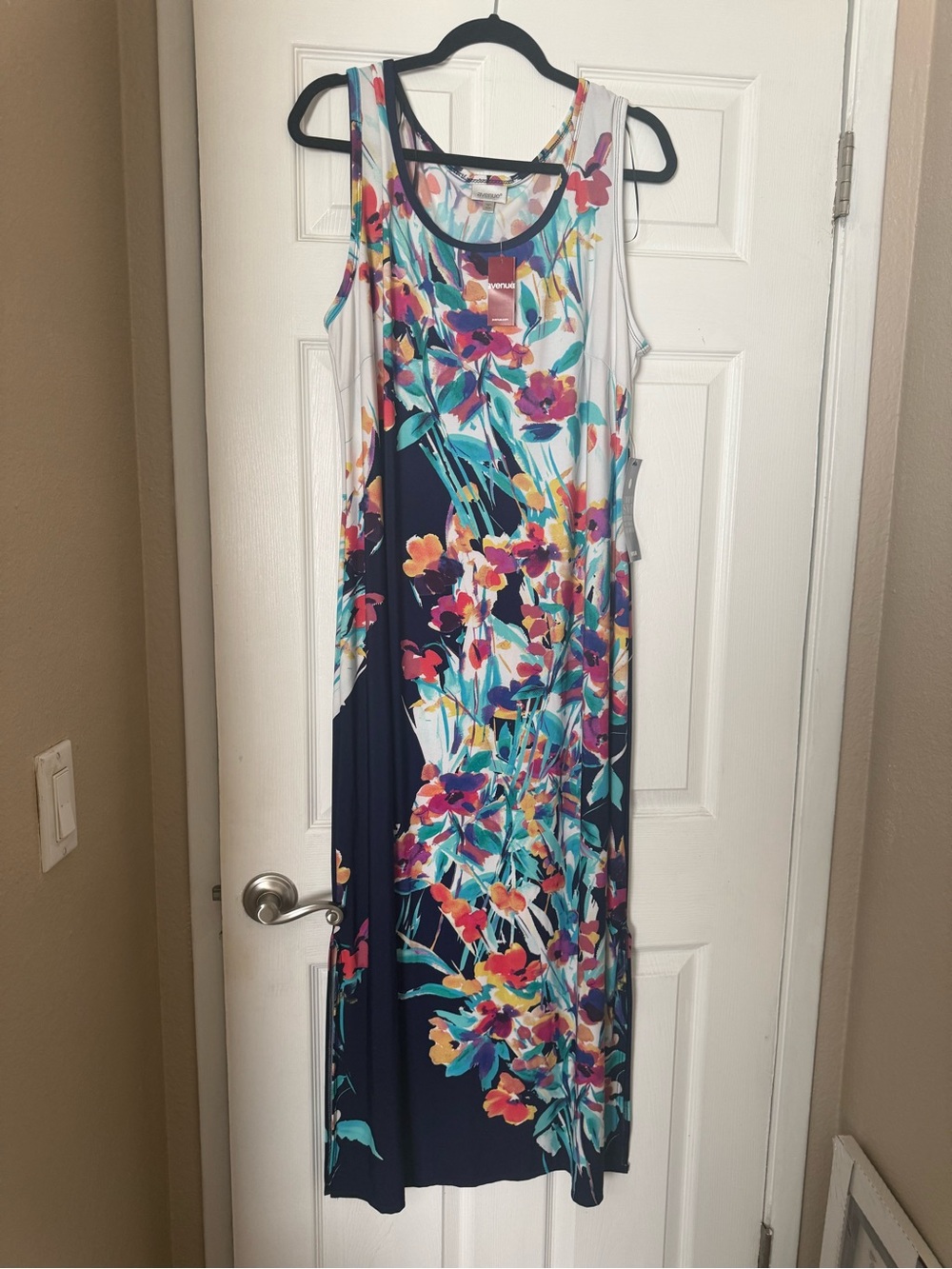 Avenue Sleeveless Floral Maxi Dress - Navy Multicolor